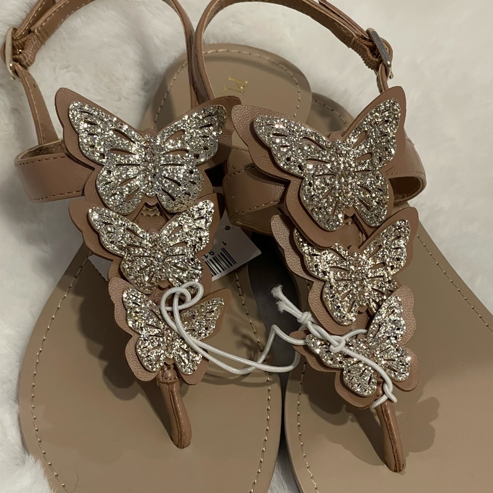 NWT Children’s place girls size 3  glitter butterfly sandals